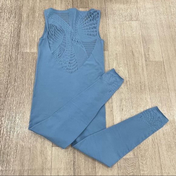 🆕 FP Movement M/L Energy Catsuit 🆕 - Picture 5 of 7